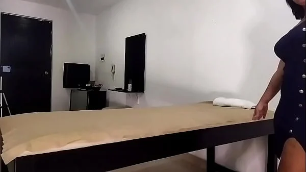 Servicio De masaje Con Madura De Gran Culo