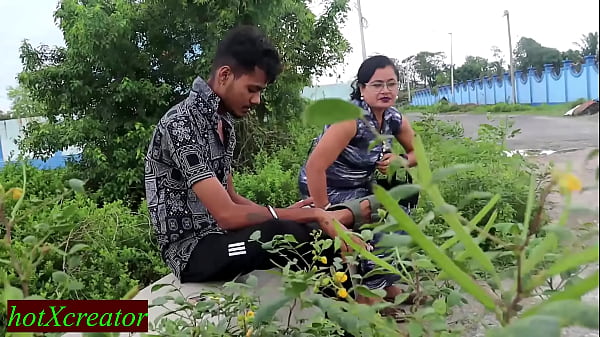 Wild Teen Girl has fun in sexy