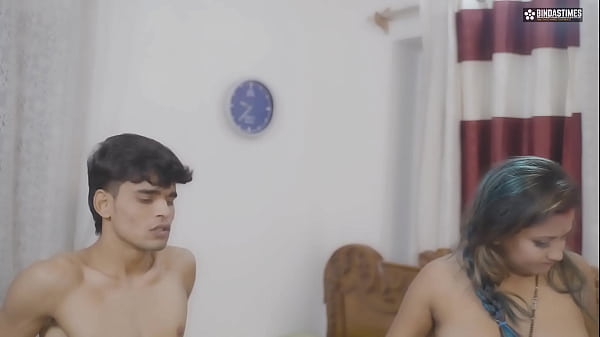 Bihari Bhabhi Likes to fuck with Body Builder Brother in law when no one is at home