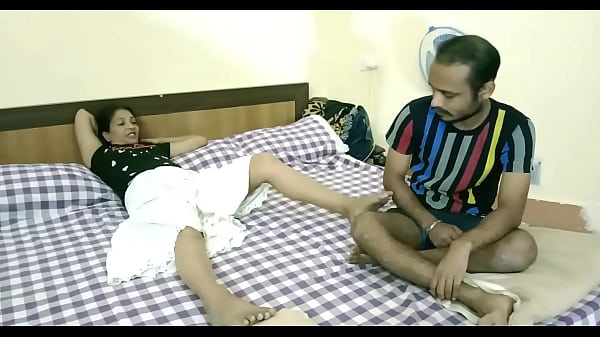 Horny Indian Bhabhi Desperate For Hot Sex - Need Big Dick Inside Her