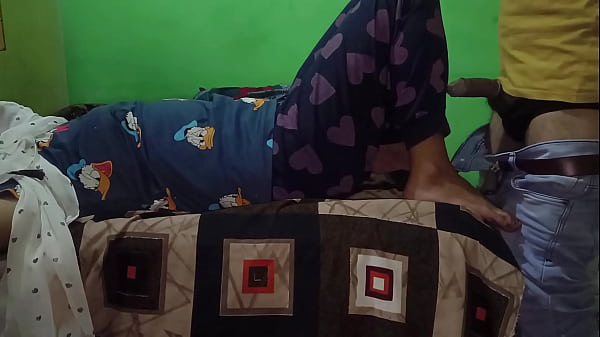 mallu bhabhi chudai hindi...