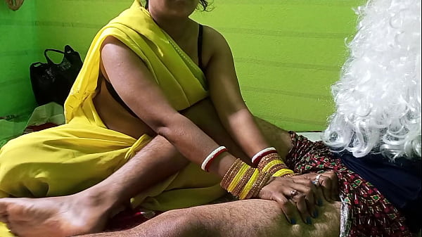 Big Boobs Indian Bahu Fucks with her old Sasur Ji jabardasti everyday after husband leaves