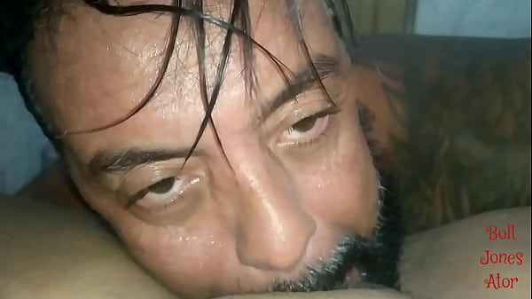 IF YOU DO IT I CUM ON YOUR TONGUE I'LL GIVE YOU MY KITCHEN.